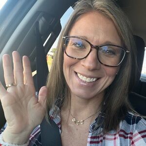 Meet your Posher, Melanie